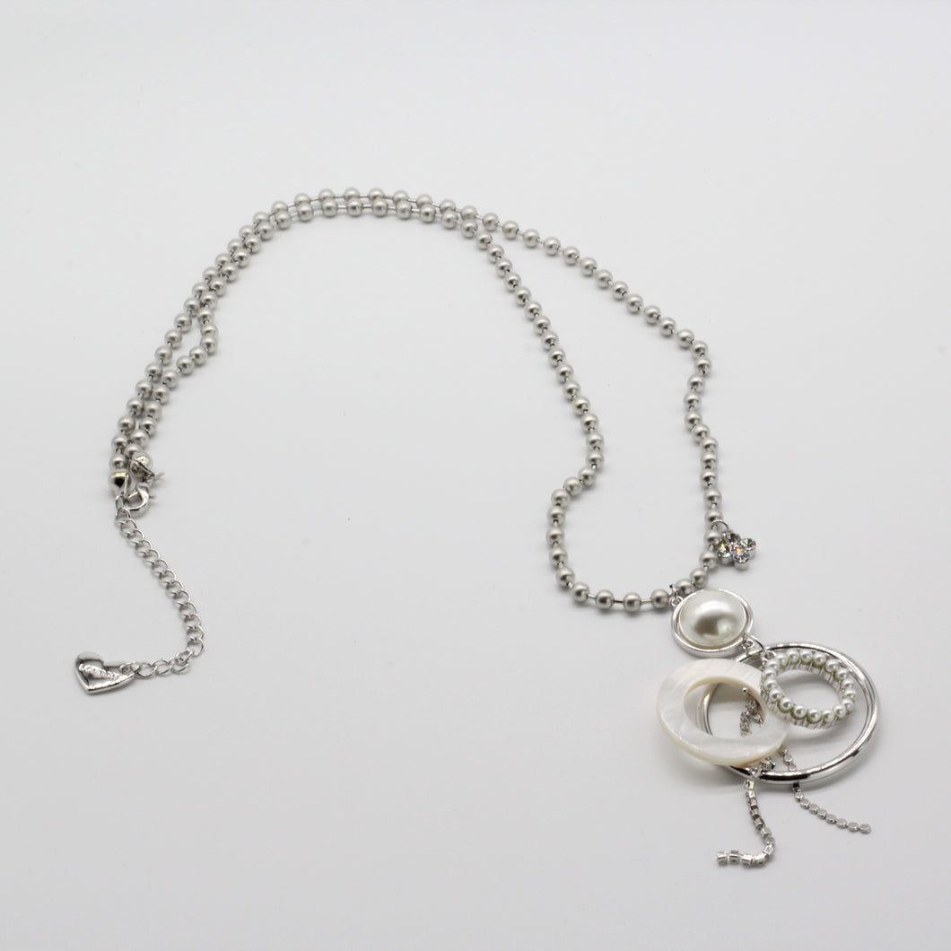 Nour London Bead Chain White Resin Pendant Necklace