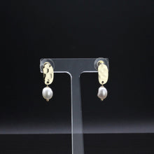 Load image into Gallery viewer, Tempest Designs Soft Hammered Contemporary Real Pearl Earrings
