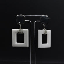 Load image into Gallery viewer, Envy Earrings
